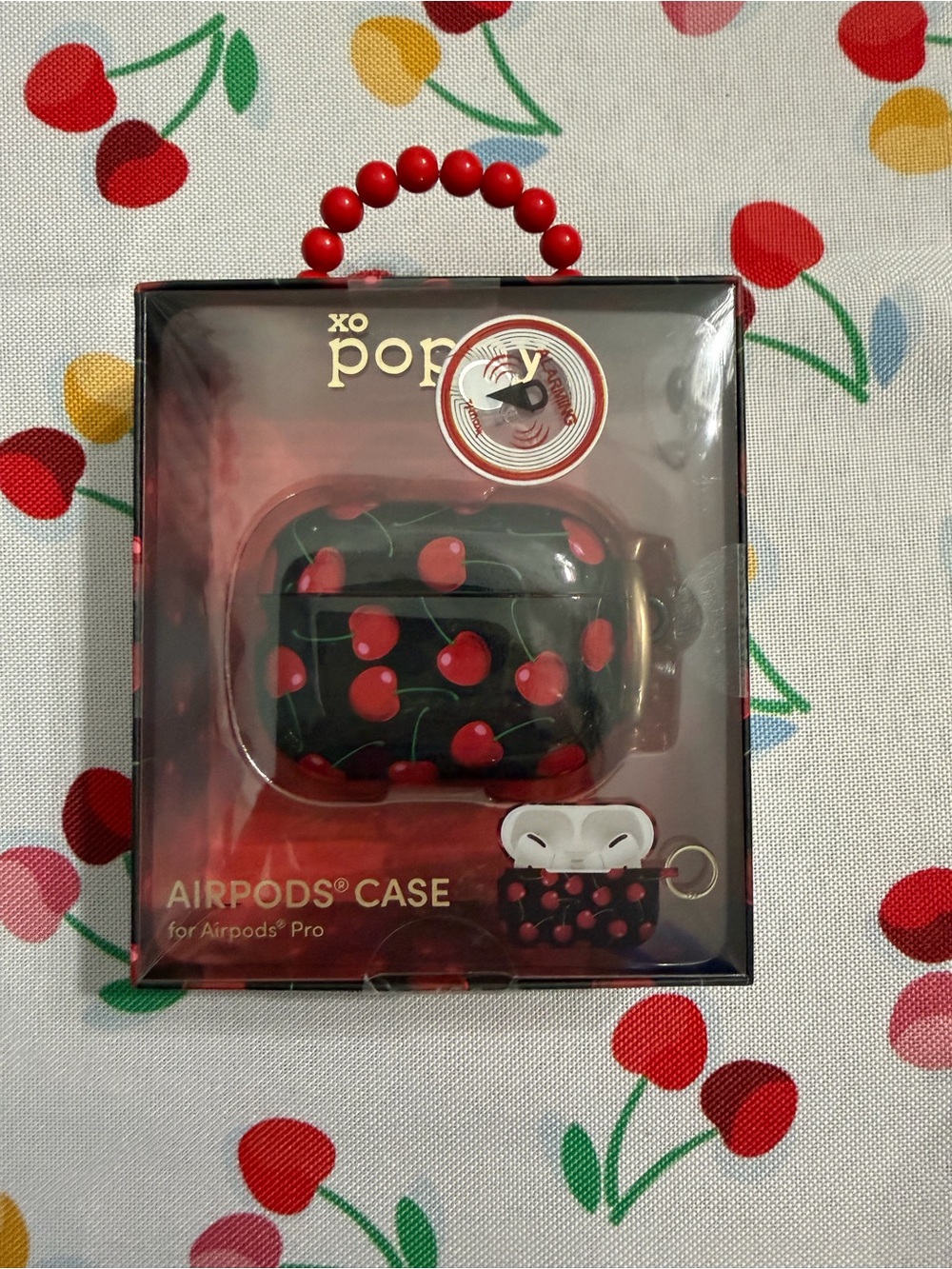 xo pop AirPods Pro Cherry Print Case - Black & Red
